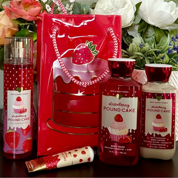 Bath & Body Works Other - 🆕🍓 SALE! BATH & BODY WORKS “STRAWBERRY POUND CAKE” LIMITED EDITION GIFT SET. NEW